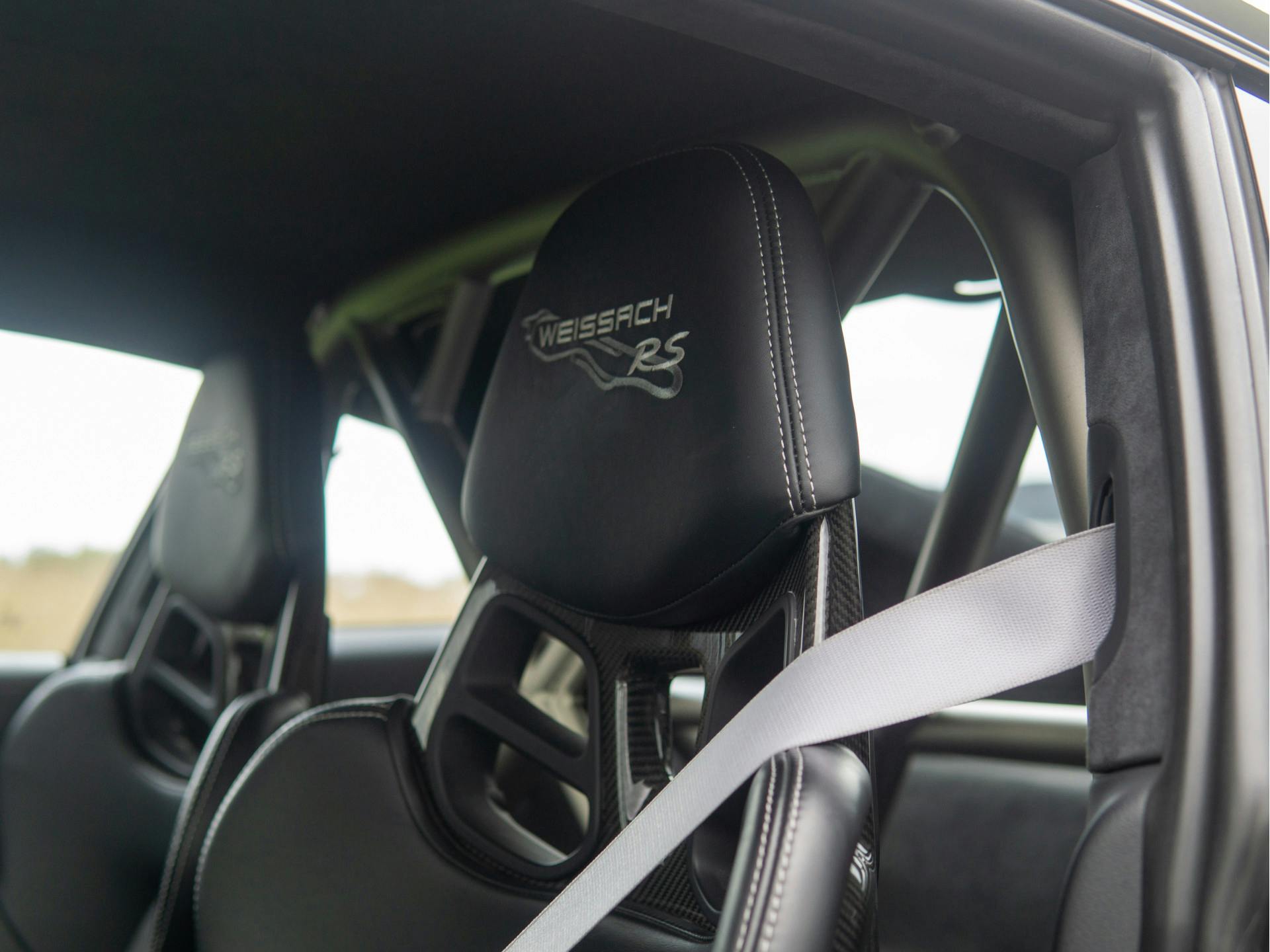 Porsche 911 3.8 GT2 RS | weissach-pakket | kuipstoelen | BOSE